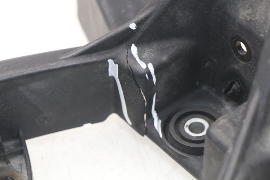 photo de REAR LOWER MIDDLE PANEL BMW R GS 1200 (2005 - 2007)