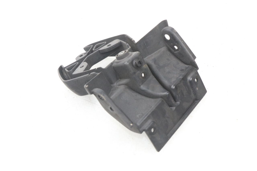 photo de REAR LOWER MIDDLE PANEL BMW R GS 1200 (2005 - 2007)