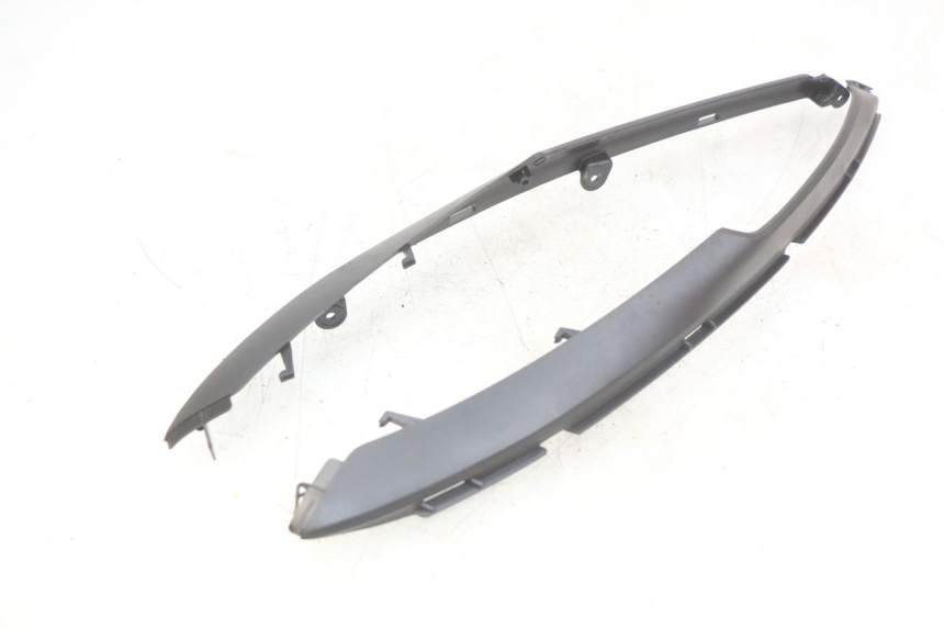 photo de LOWER REAR FAIRING JUNCTION KYMCO DOWNTOWN ABS 125 (2015 - 2017)