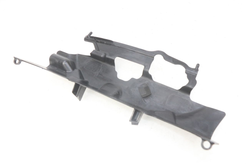 photo de REAR LOWER MIDDLE PANEL SUZUKI GSX-R GSXR 750 (2011 - 2016)