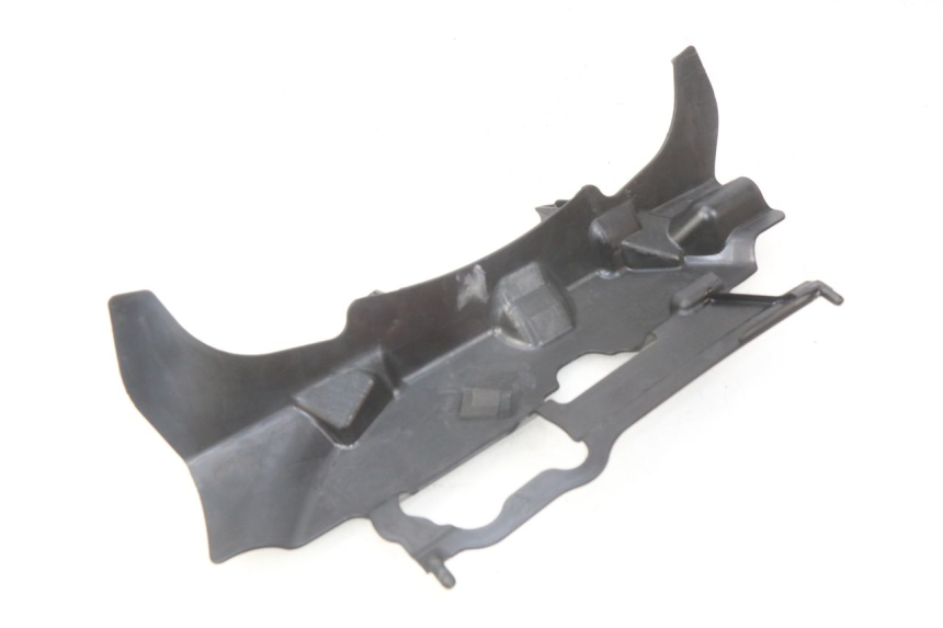 photo de REAR LOWER MIDDLE PANEL SUZUKI GSX-R GSXR 750 (2011 - 2016)