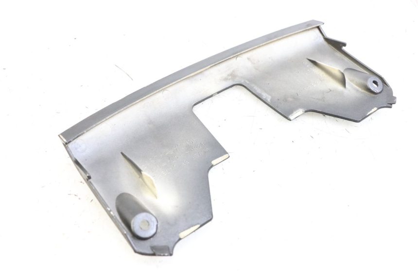 photo de REAR LOWER MIDDLE PANEL HONDA FJS SILVER WING SILVERWING 400 (2005 - 2008)