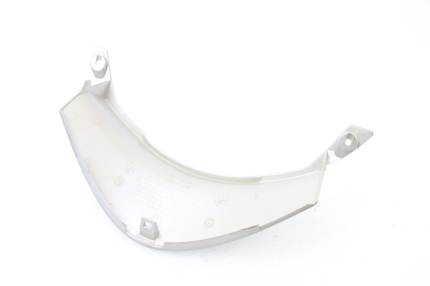 photo de LOWER REAR FAIRING JUNCTION HONDA NHX LEAD 110 (2008 - 2010)