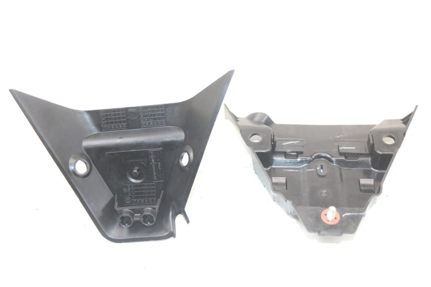 photo de REAR LOWER MIDDLE PANEL HUSQVARNA SVARTPILEN 401 (2018 - 2023)