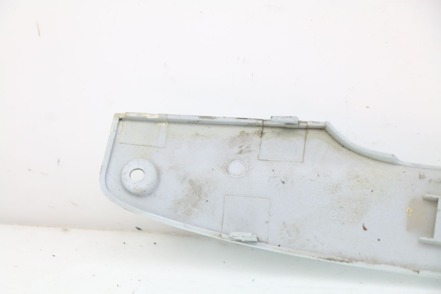 photo de REAR LOWER MIDDLE PANEL KYMCO LIKE 4T 50 (2009 - 2018)