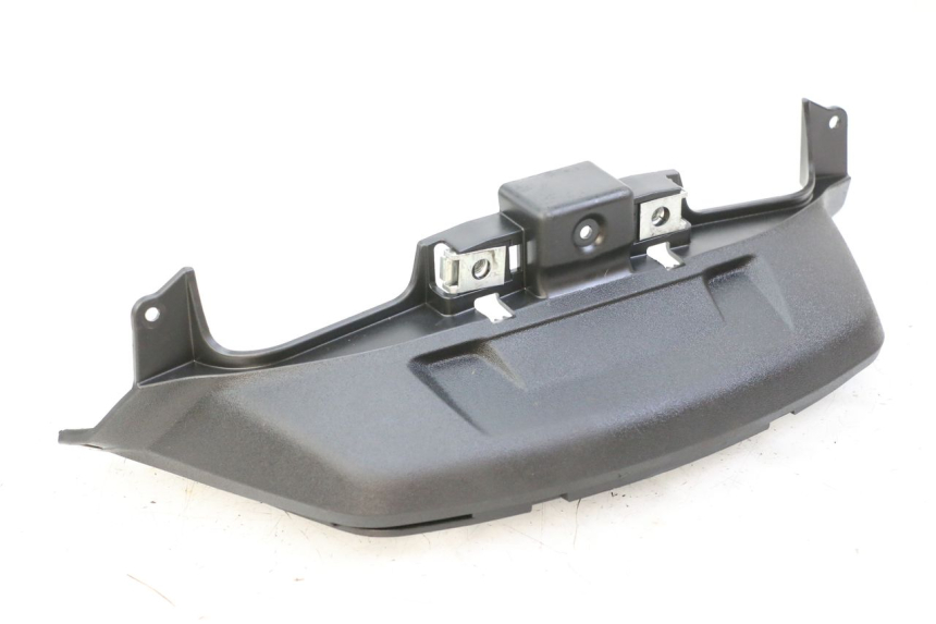 photo de REAR LOWER MIDDLE PANEL PIAGGIO MP3 500 (2014 - 2016)
