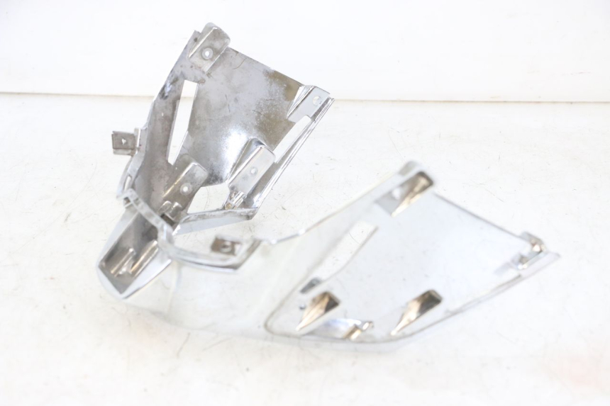 photo de REAR LOWER MIDDLE PANEL KYMCO LIKE 4T 50 (2019 - 2025)