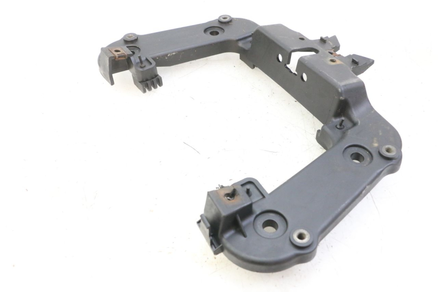 photo de REAR LOWER MIDDLE PANEL MBK OVETTO 4T 50 (2008 - 2016)