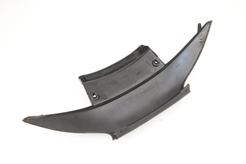 photo de LOWER REAR FAIRING JUNCTION PIAGGIO MP3 125 (2006 - 2014)