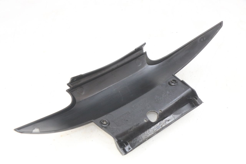 photo de LOWER REAR FAIRING JUNCTION PIAGGIO MP3 LT 400 (2007 - 2012)