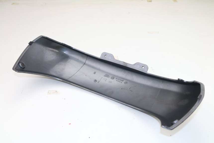 photo de LOWER REAR FAIRING JUNCTION PIAGGIO X9 EVOLUTION 125 (2003 - 2007)