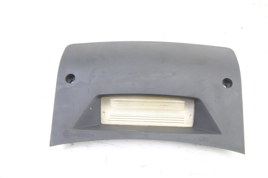 photo de REAR LOWER MIDDLE PANEL PIAGGIO SUPER LX 125 (2000 - 2003)