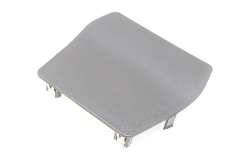 photo de LOWER REAR FAIRING JUNCTION APRILIA SXR 50 (2021 - 2023)