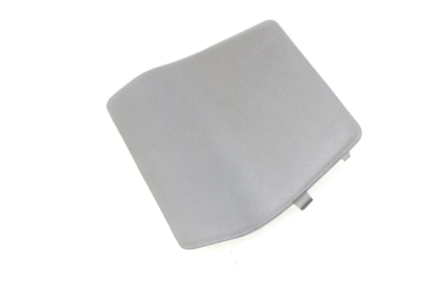 photo de LOWER REAR FAIRING JUNCTION APRILIA SXR 50 (2021 - 2023)