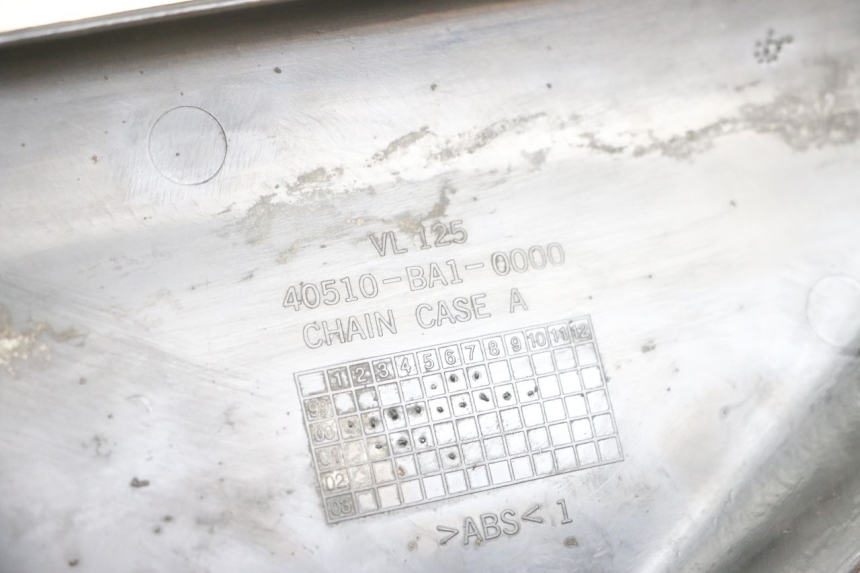 photo de REAR LOWER MIDDLE PANEL DAELIM VL DAYSTAR 125 (2000 - 2011)