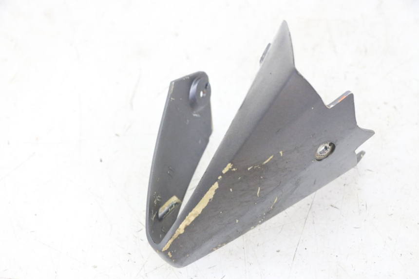 photo de REAR MIDDLE PANEL PEUGEOT JET FORCE CARBU 50 (2003 - 2016)
