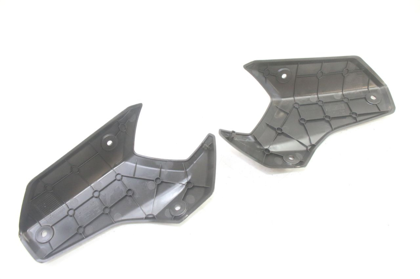 photo de REAR FAIRING JUNCTION PEUGEOT KISBEE 4T 50 (2018 - 2022)