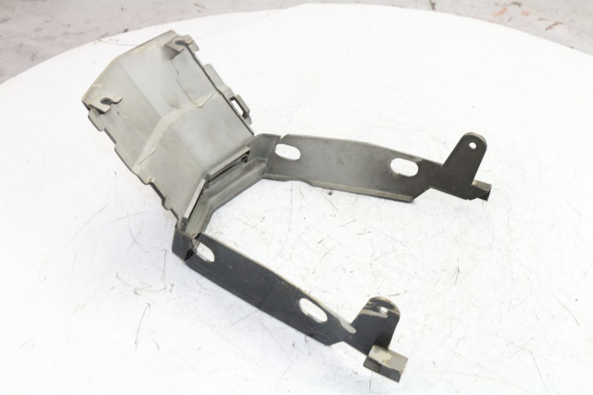 photo de REAR MIDDLE PANEL MBK ACTIVE 50 (1985 - 1995)