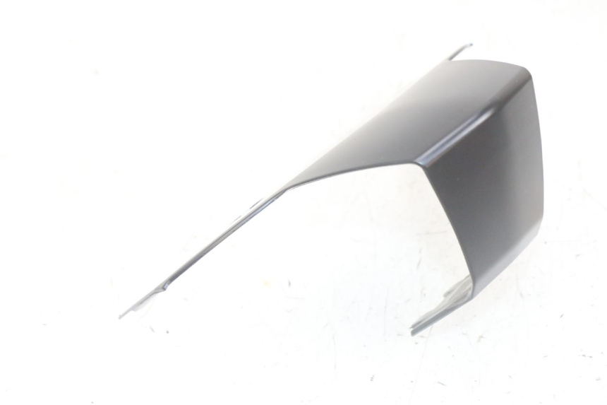 photo de REAR MIDDLE PANEL PIAGGIO MP3 HPE 300 (2019 - 2026) - Technical close-up