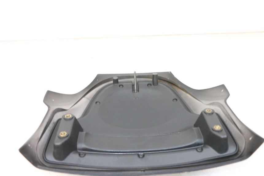 photo de REAR FAIRING JUNCTION PIAGGIO MP3 500 (2011 - 2015)