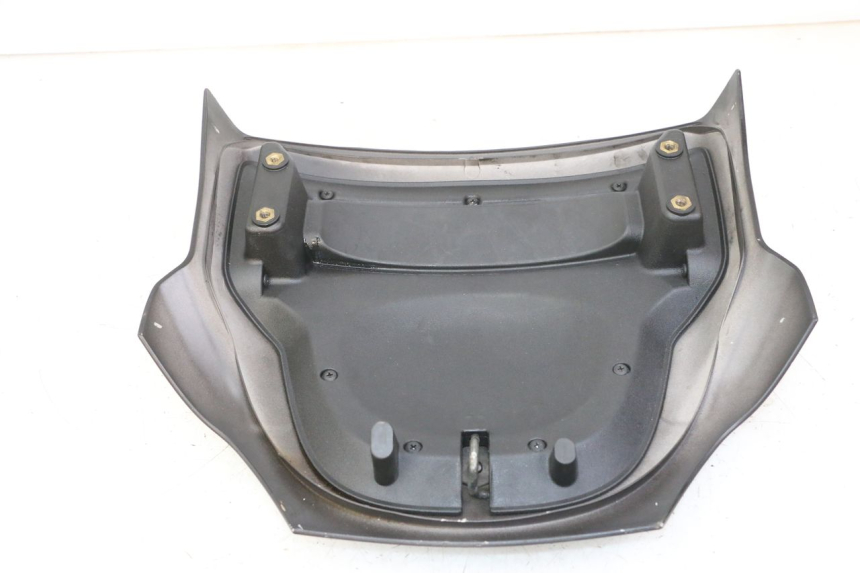 photo de REAR FAIRING JUNCTION PIAGGIO MP3 500 (2011 - 2015)