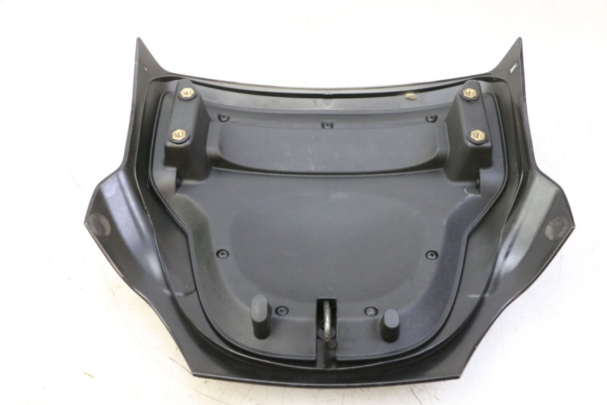 photo de REAR MIDDLE PANEL PIAGGIO MP3 RL 250 (2007 - 2010)
