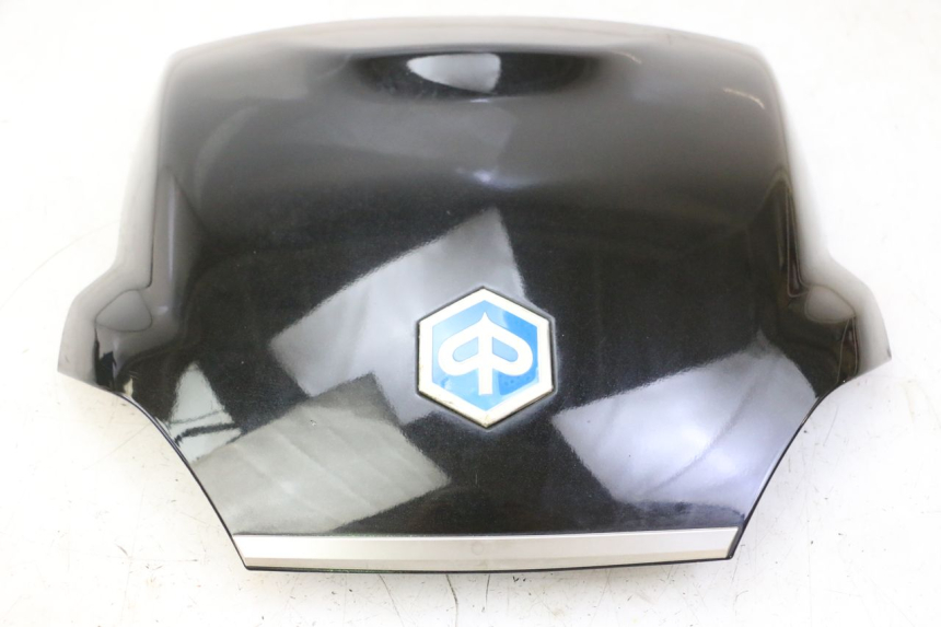 photo de REAR MIDDLE PANEL PIAGGIO MP3 RL 250 (2007 - 2010)