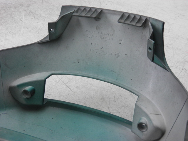 photo de REAR MIDDLE PANEL PEUGEOT ELYSEO 125 (1999 - 2004)