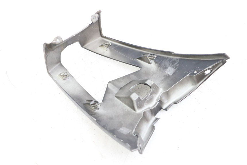 photo de REAR MIDDLE PANEL PEUGEOT GEOPOLIS RS 125 (2007 - 2009)