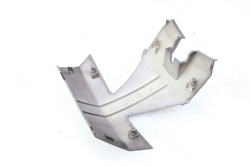 photo de REAR MIDDLE PANEL PEUGEOT VIVACITY 125 (2010 - 2017)