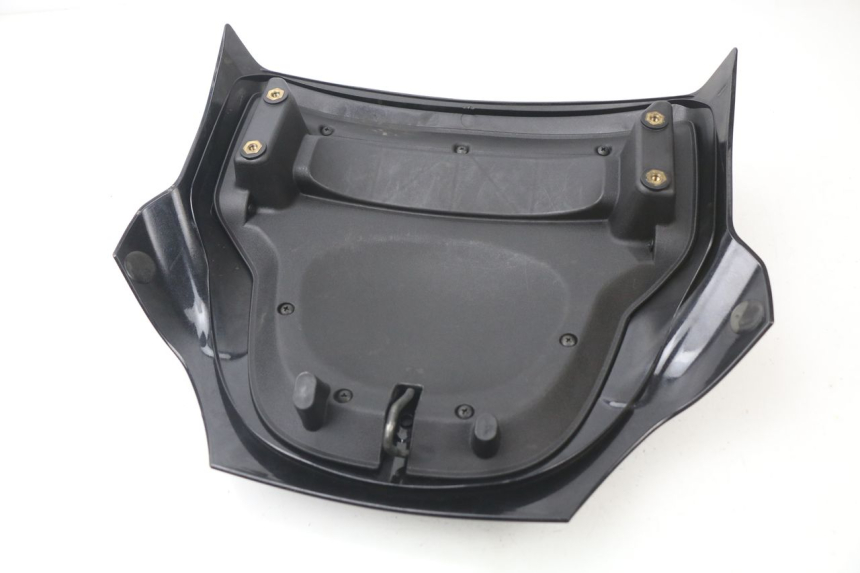 photo de REAR FAIRING JUNCTION PIAGGIO MP3 125 (2006 - 2014)