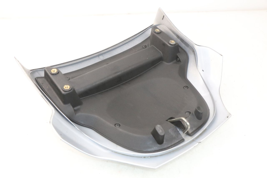 photo de REAR FAIRING JUNCTION PIAGGIO MP3 125 (2006 - 2014)