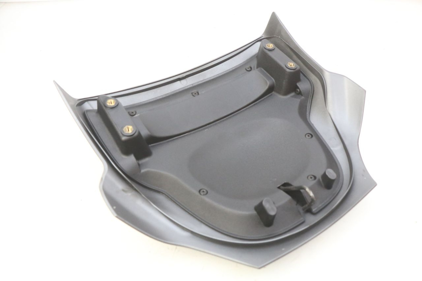 photo de REAR FAIRING JUNCTION PIAGGIO MP3 500 (2011 - 2015)