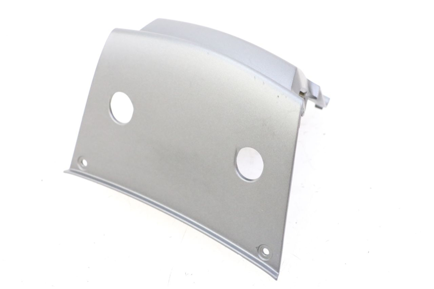 photo de REAR MIDDLE PANEL PIAGGIO MP3 500 (2014 - 2016)
