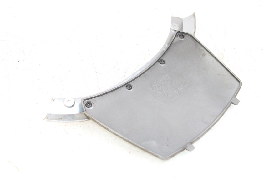 photo de REAR FAIRING JUNCTION PIAGGIO X10 125 (2012 - 2017)