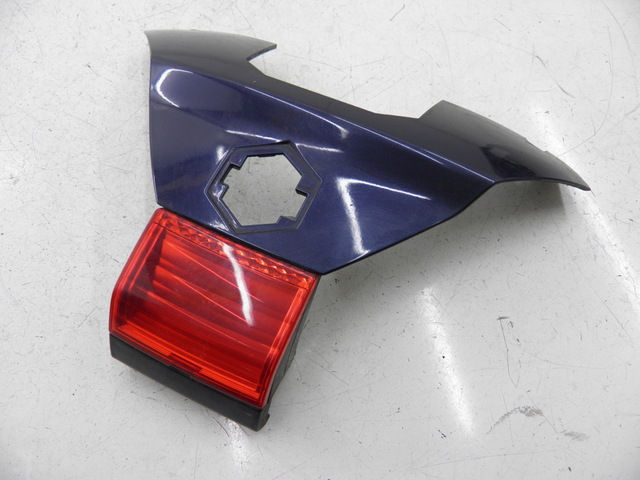 photo de REAR FAIRING JUNCTION PIAGGIO X7 125 (2007 - 2013)