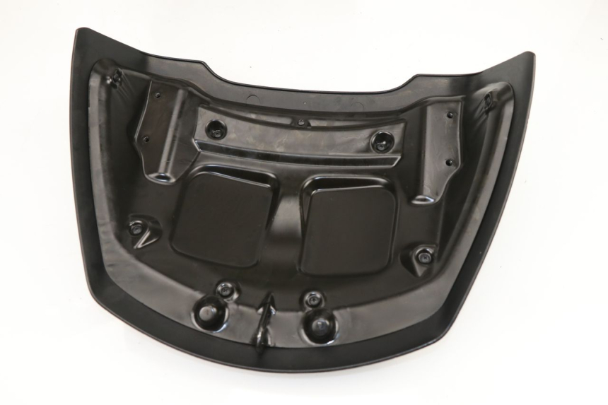 photo de REAR FAIRING JUNCTION PIAGGIO X8 125 (2004 - 2007)
