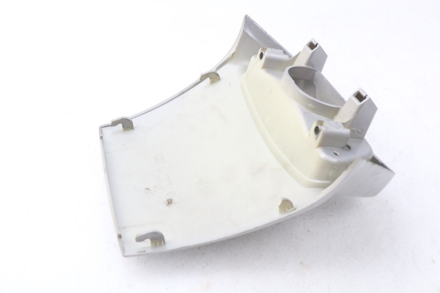 photo de REAR FAIRING JUNCTION PIAGGIO X9 125 (2000 - 2003)