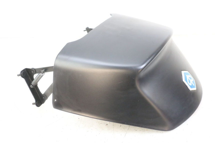 photo de REAR FAIRING JUNCTION PIAGGIO XEVO - X EVO 125 (2007 - 2016)