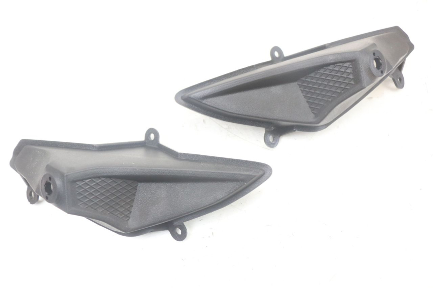 photo de REAR FAIRING JUNCTION QUADRO 3D S 350 (2013 - 2018)