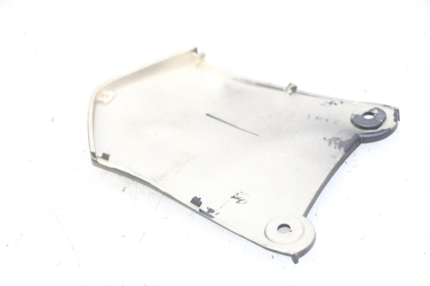 photo de REAR FAIRING JOINING MAG POWER R-STREET 50 (2016 - 2025)