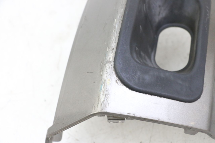 photo de REAR MIDDLE PANEL PEUGEOT SATELIS 125 (2013 - 2018)