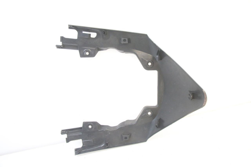 photo de REAR MIDDLE PANEL HONDA ST PAN EUROPEAN 1300 (2002 - 2013)
