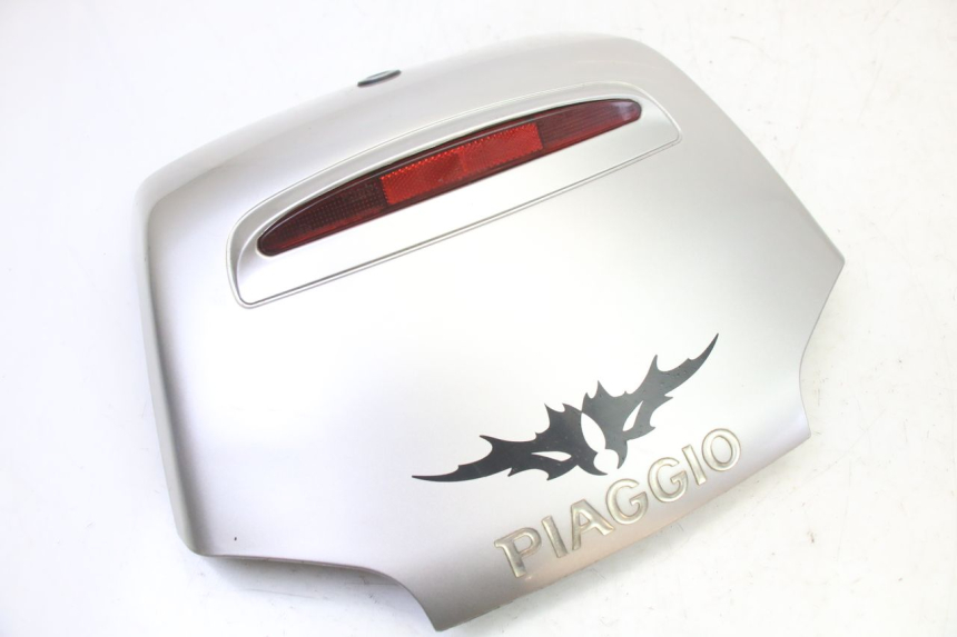 photo de REAR MIDDLE PANEL PIAGGIO SUPER LX 125 (2000 - 2003)