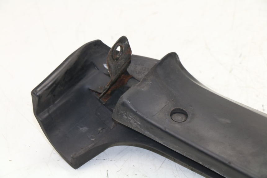 photo de REAR UPPER MIDDLE PANEL BMW C1 125 (2000 - 2003)