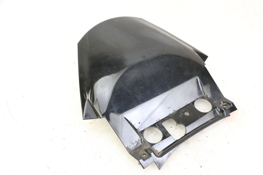 photo de UPPER REAR FAIRING JUNCTION SUZUKI BURGMAN 125 (2007 - 2014)