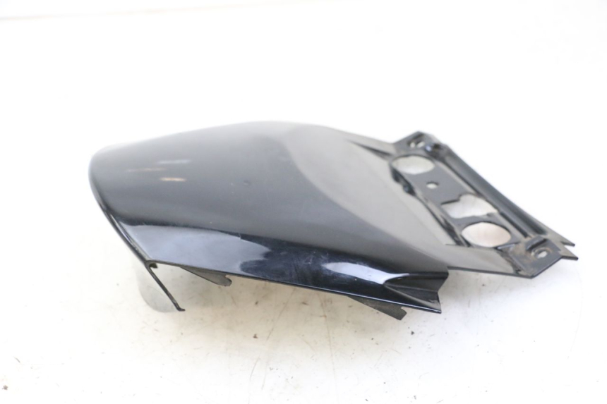 photo de UPPER REAR FAIRING JUNCTION SUZUKI BURGMAN 125 (2007 - 2014)