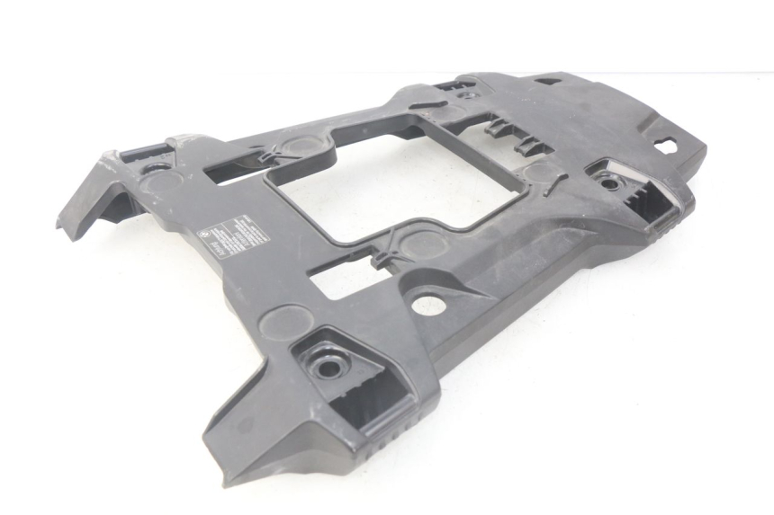 photo de REAR UPPER MIDDLE PANEL BMW F GS K81 850 (2018 - 2023)