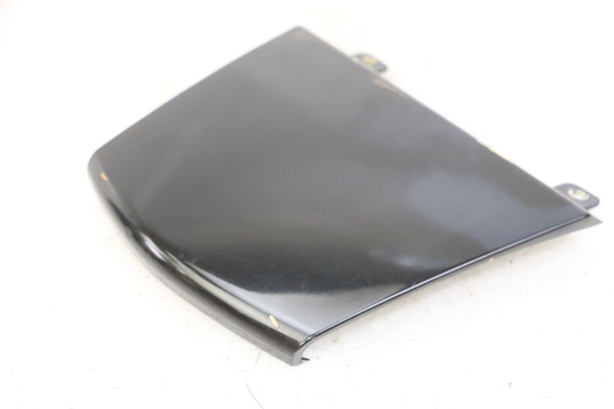photo de REAR UPPER MIDDLE PANEL GILERA NEXUS 300 (2008 - 2013)