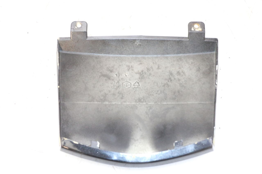 photo de REAR UPPER MIDDLE PANEL GILERA NEXUS 300 (2008 - 2013)